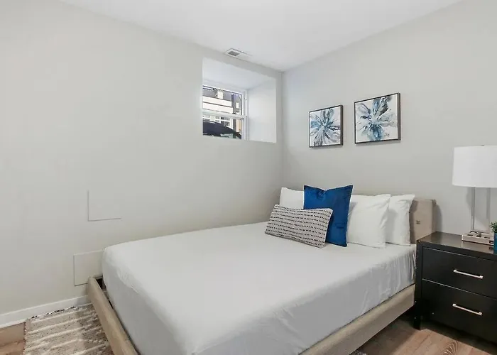Spacious & Elegant 2-bedroom - Warren Rep Apartamento Chicago